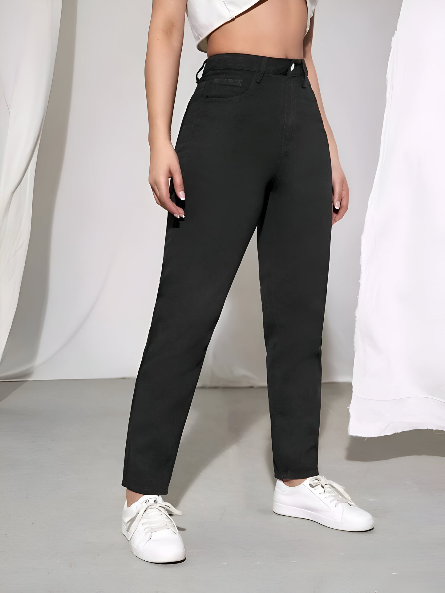 Black Denim Mom Fit Jeans For Women